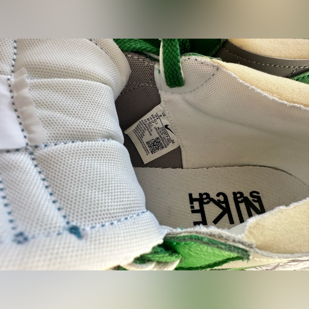 Nike x Sacai sneakers, size 9 - Picture 4 of 6